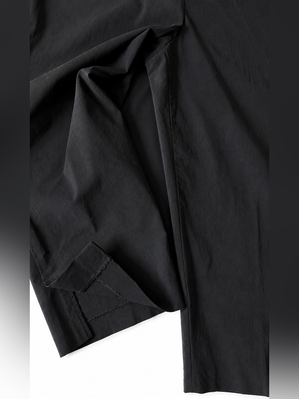 Black Capris Women’s - Dalia Straight Cut 8 - Picture 5 of 9